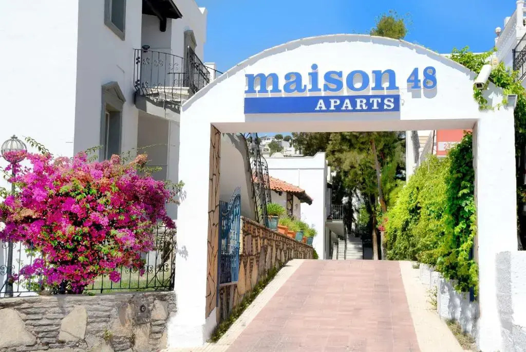 Maison 48 Apart Hotel