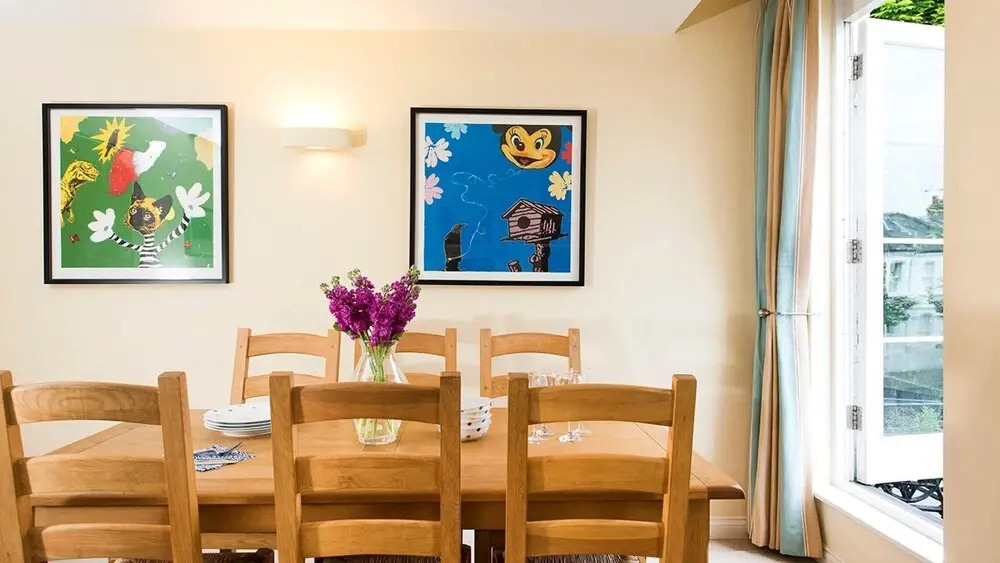 Spacious, Comfortable 2BR Fulham Maisonette