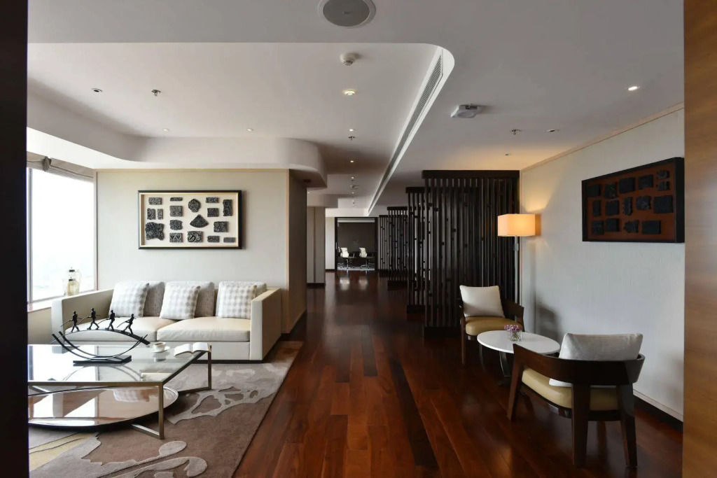 Kochi Marriott Hotel, LuLu International Shopping Mall