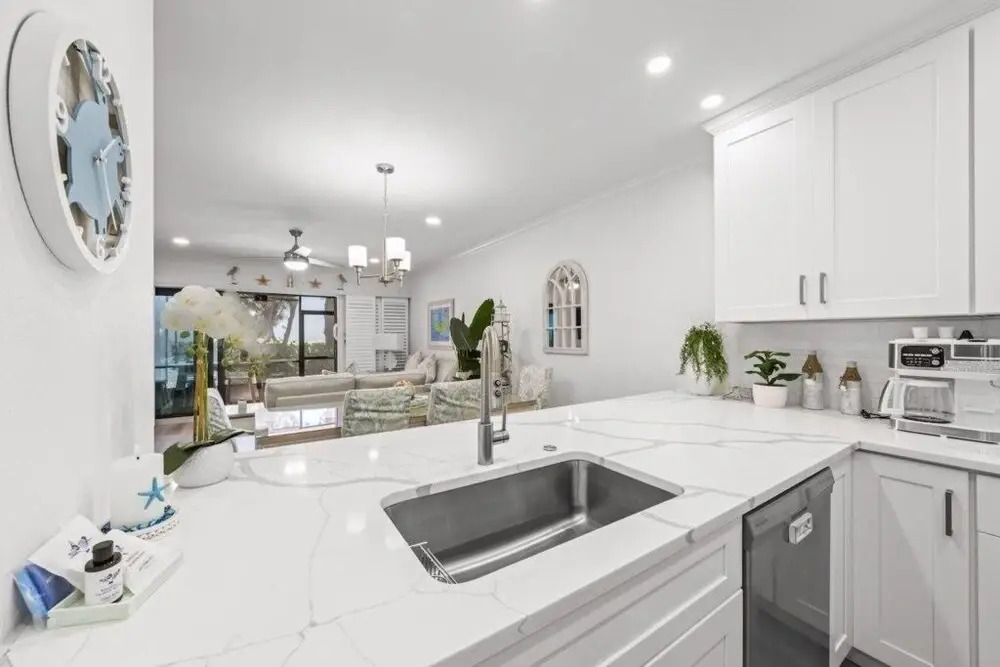 Coquina Beach 2c 2 Bedroom Condo