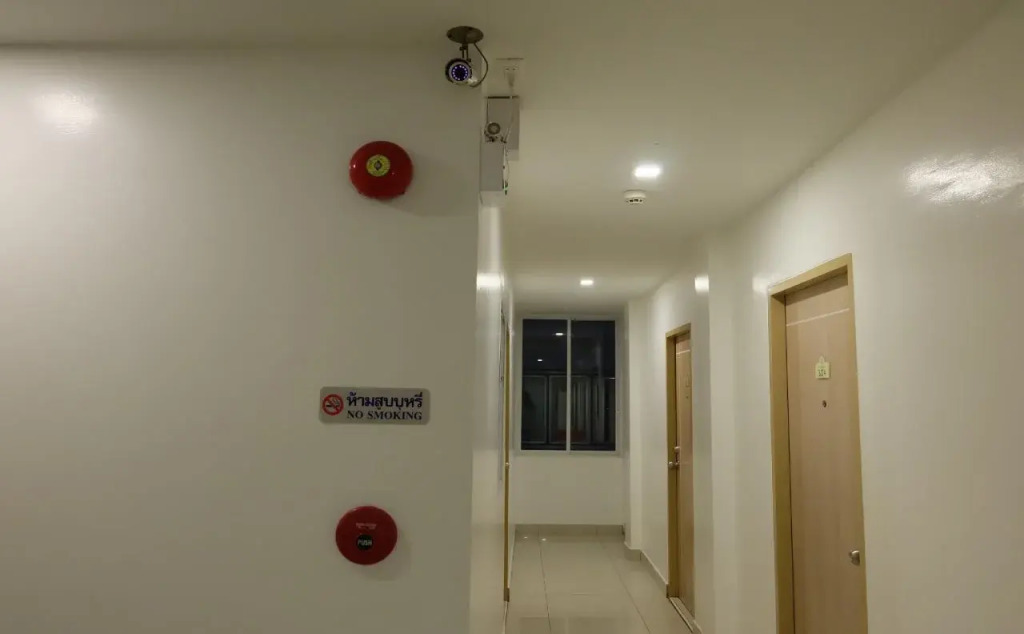 SnoozZotel