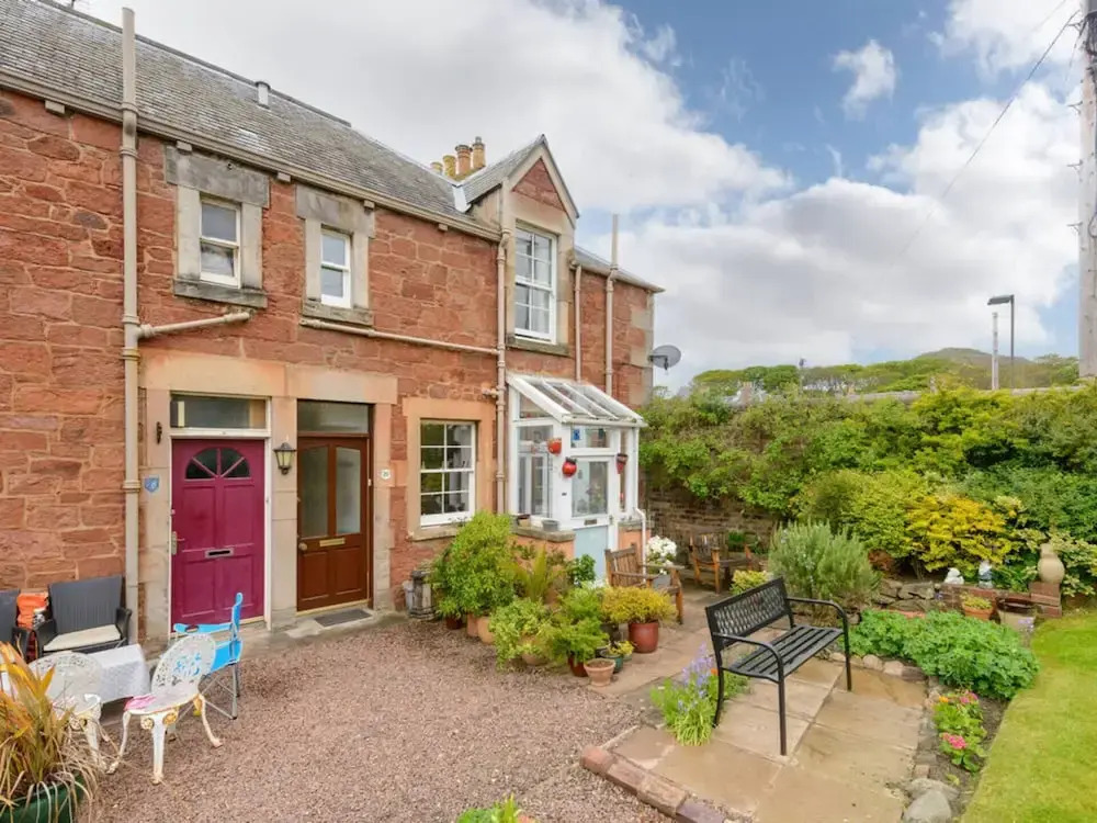 Dunlin - 1 Bedroom Seaside Apartment
