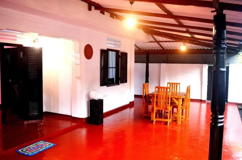 Muthu Villa