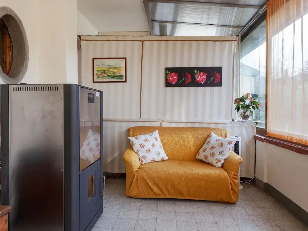 Vintage Holiday Home in Greve in Chianti With Terrace
