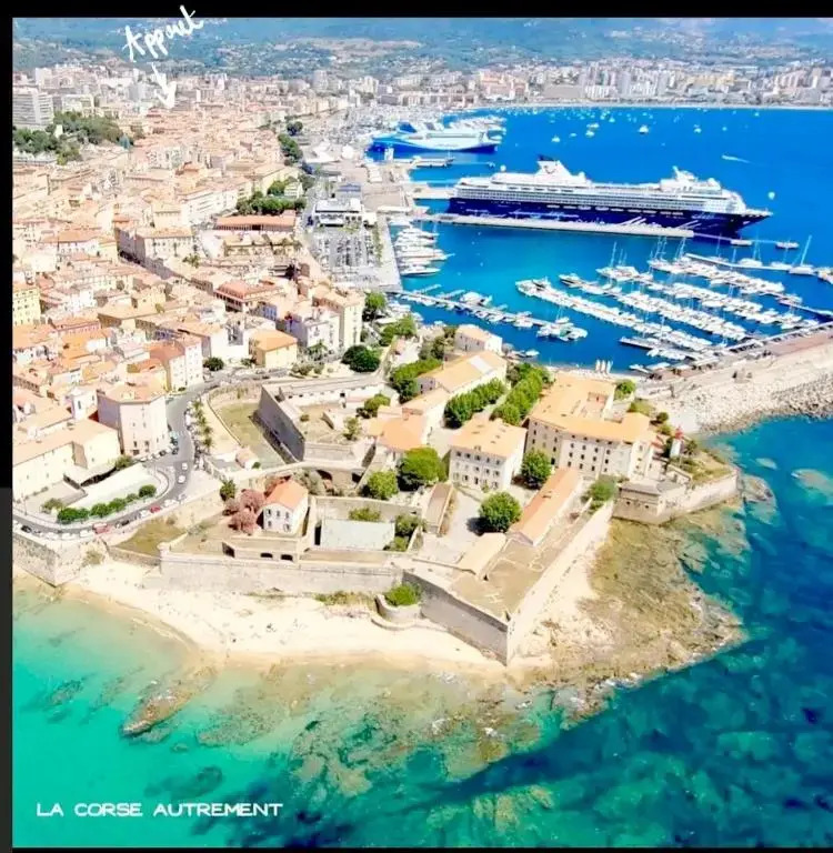 "Loc del Pe" 90m2 appartement 2 bedrooms 2 bathrooms