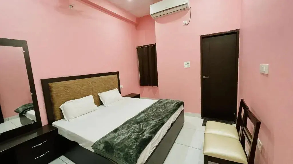 BLD Restaurant And Home Stay
