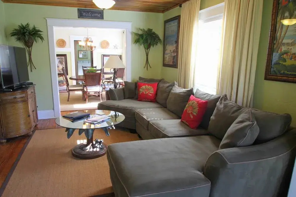 Casa Grandview Historic Luxury Inn Cottages and Suites