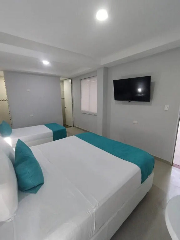 Room-bm-7 Room Near the sea With air con