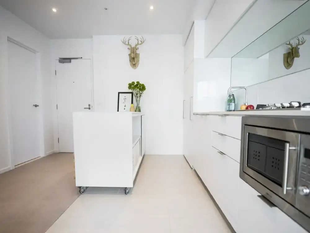 Apartment2C - Metro