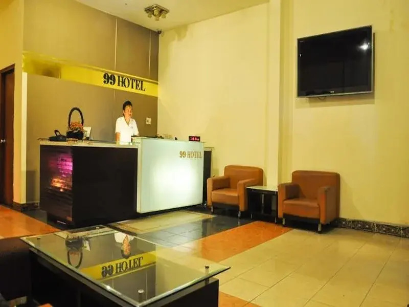 99 Hotel