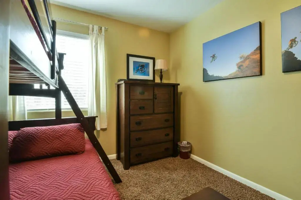 Cottonwoods 443
