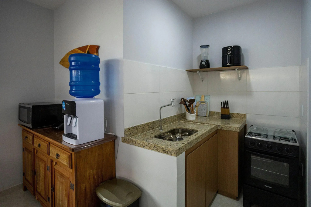 Casa com 6Qtos em Manguinhos a 300m do Mar | CC 18