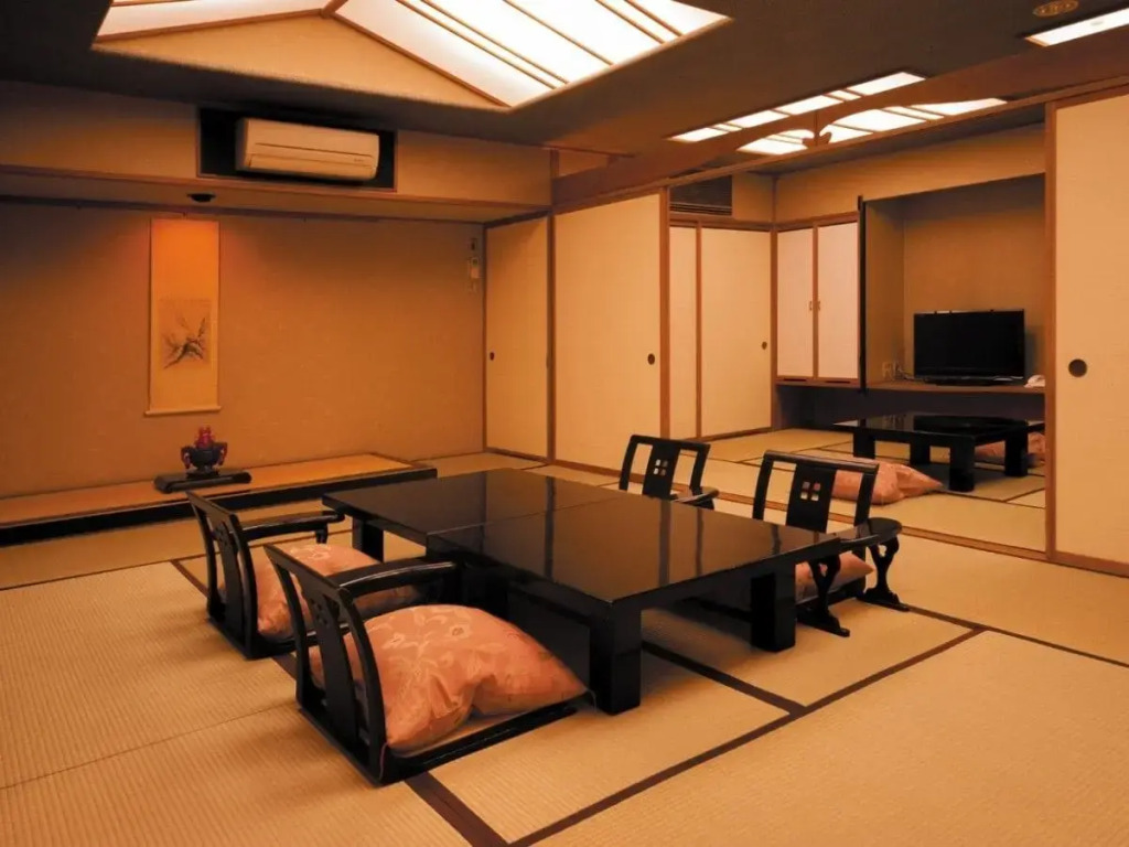 Tokiwaya