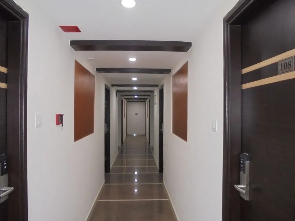Silicon Hearth Business Hotel