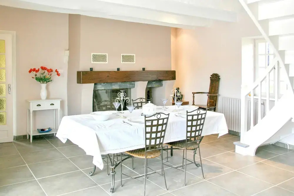Villa With 4 Bedrooms in Saint Sylvestre sur Lot, With Private Pool an