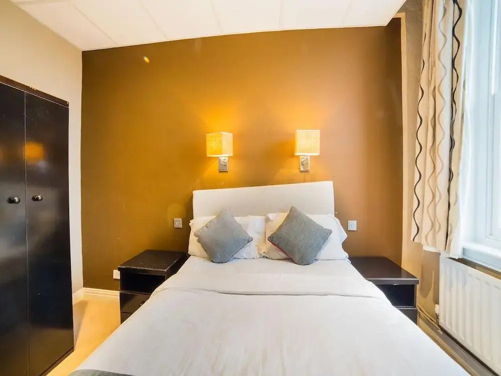 OYO Hotel Majestic