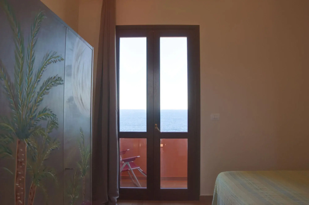 Hotel Bue Marino