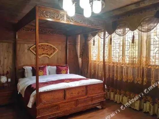 Wuhua Holiday Hotel