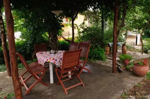 Drivas Apartments