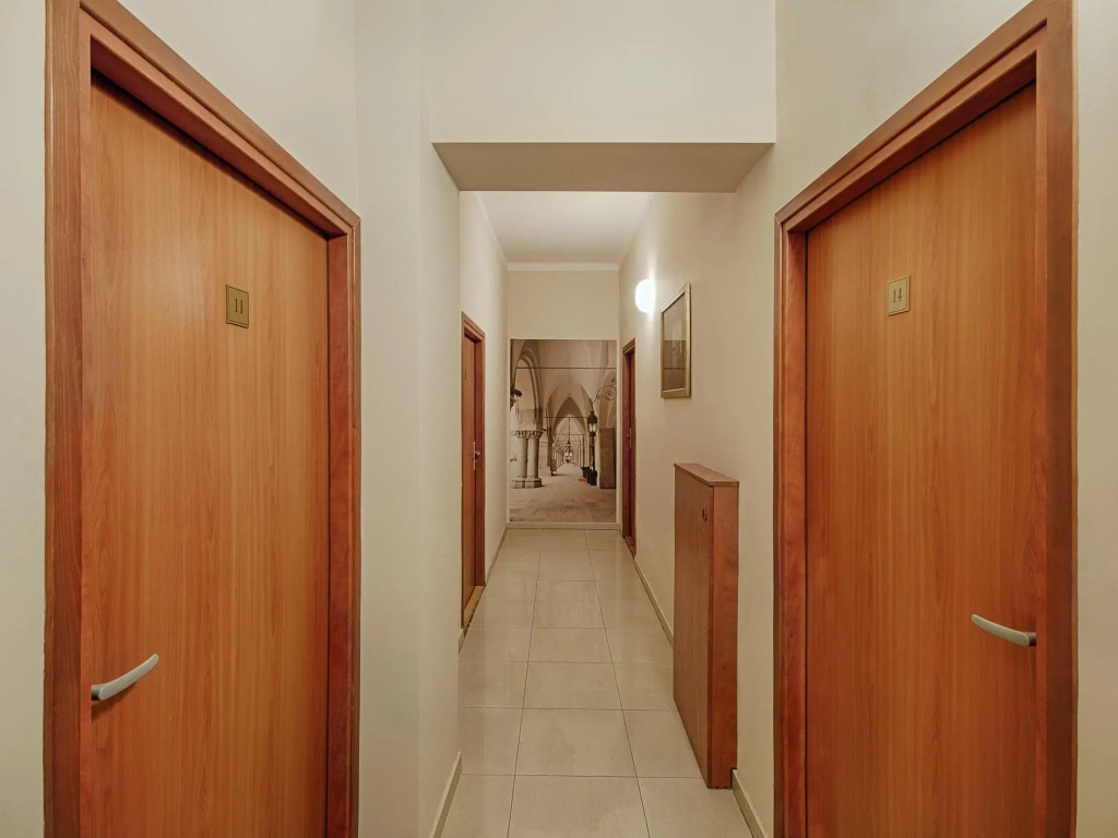 IRIS Aparthotel