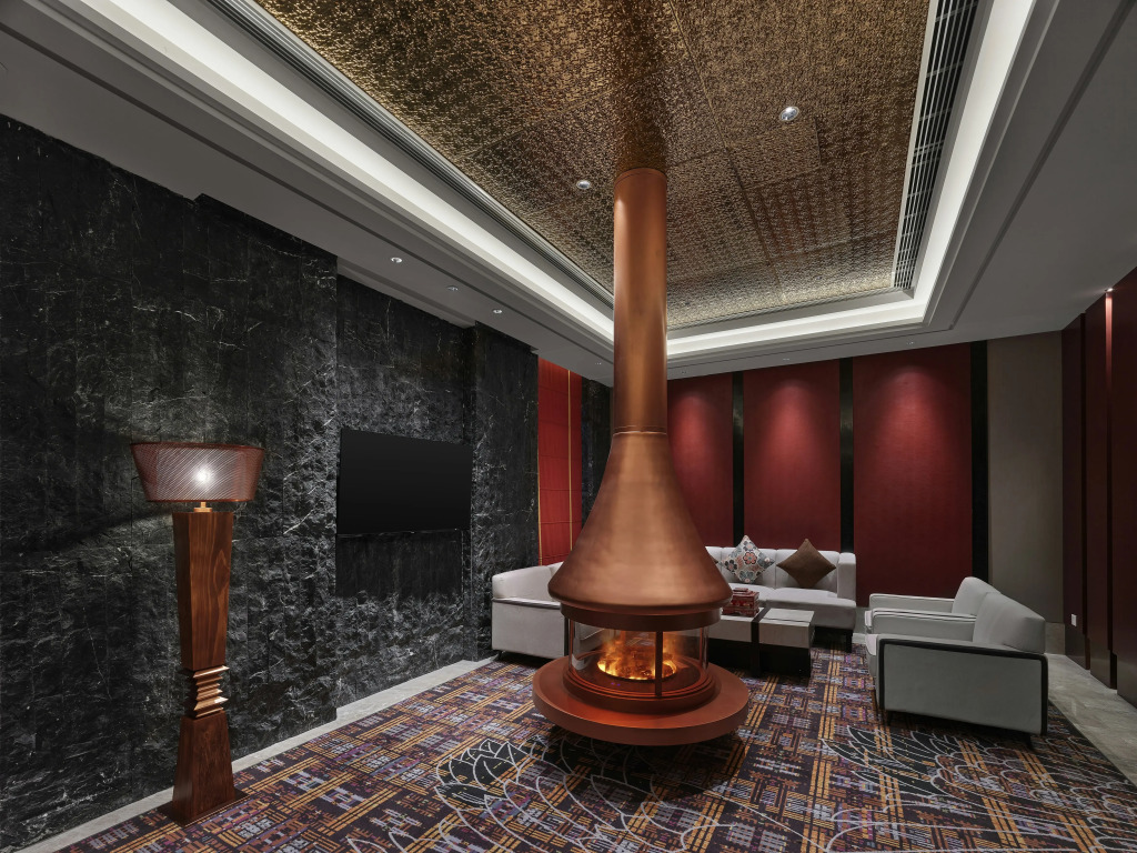 Hilton Shigatse