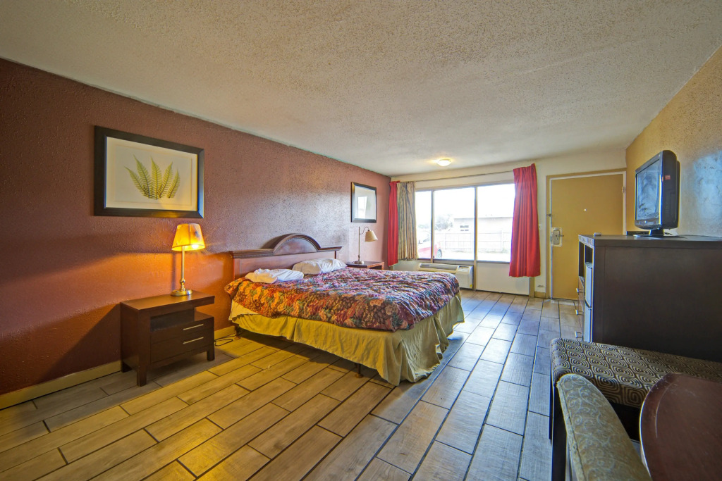 Sunset Inn Flatonia I 10 by Hotel O