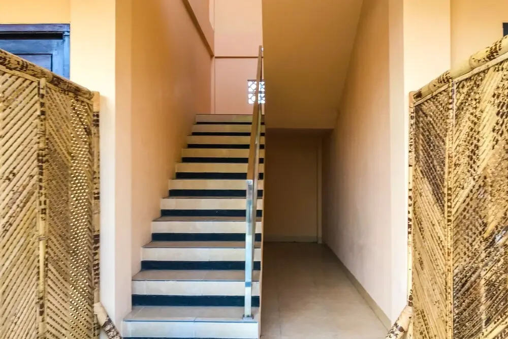 Rupaqa Hotel by OYO Rooms