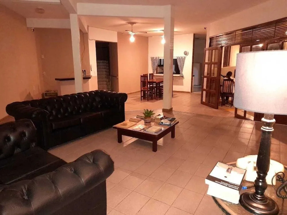 Pousada e Hostel Casarão 2030