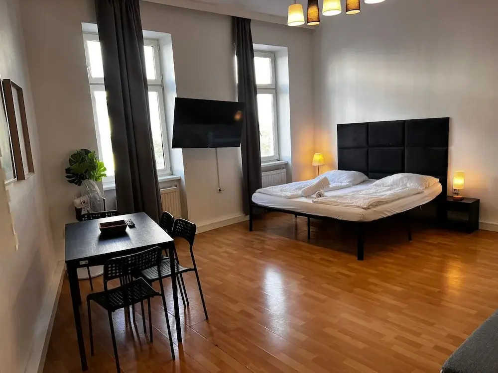 Cozy 2BR Apartment Near Schöpfwerk