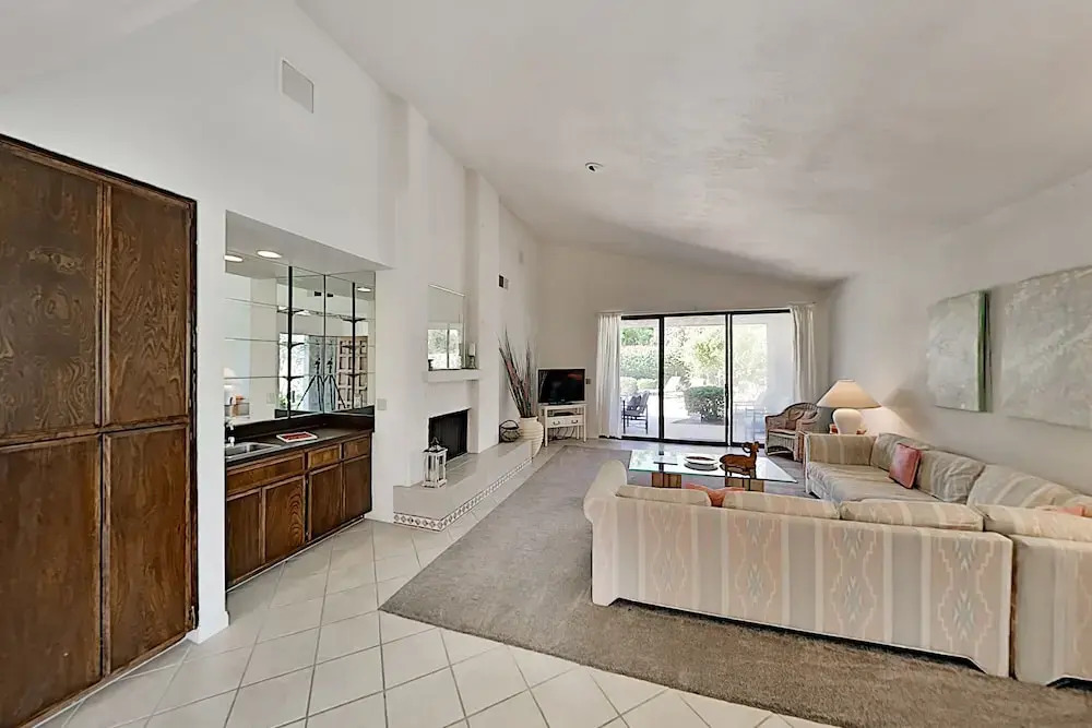 Desert Sanctuary W/ Private Pool & Hot Tub 3 Bedroom Condo