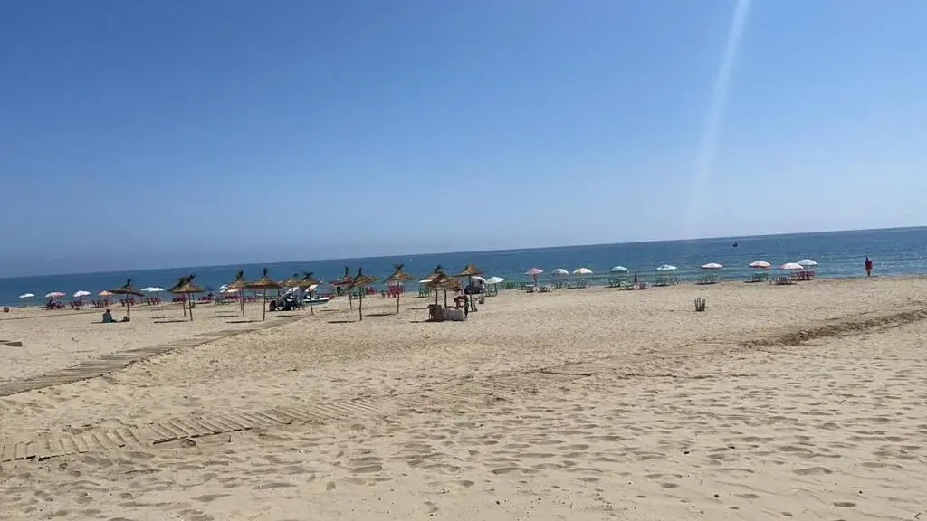 Appartement de luxe avec piscine a 5 min de la plage