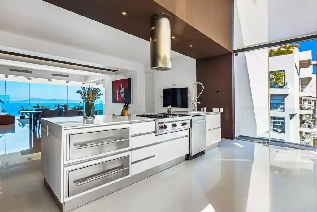1004 AVALON - Amapas Luxury unit private pool