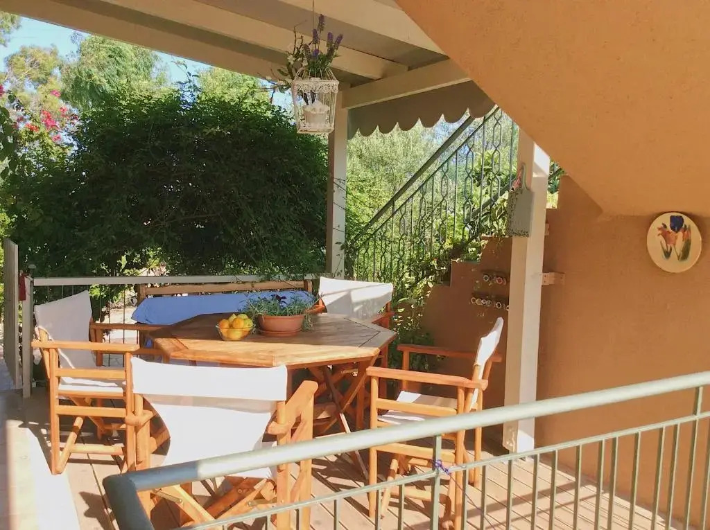 Kefalonia apartments - 2 bedroom apartment in orchard, cute veranda, ground floor