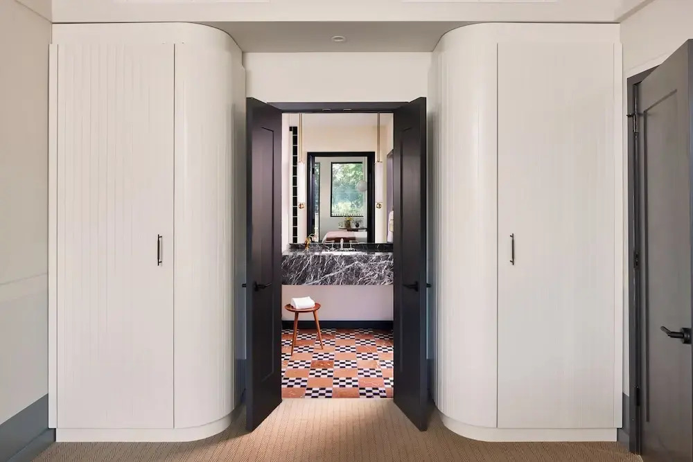 Hotel Henrietta