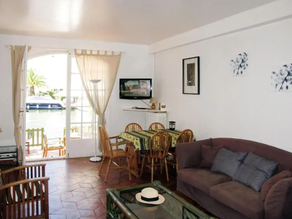 Holiday Home Bleu Azur - POG120