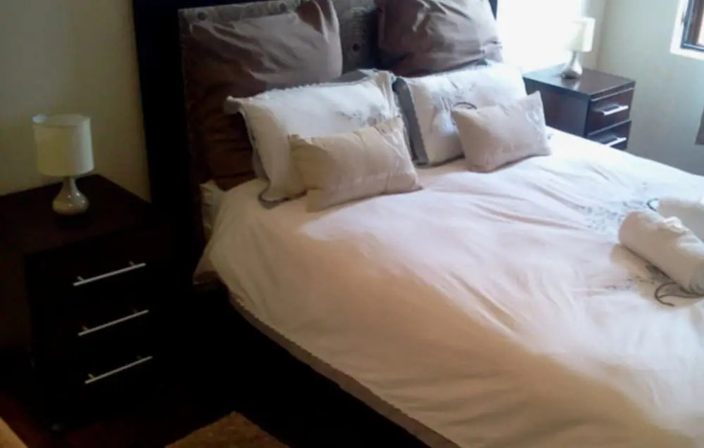 T.Recall Guest House