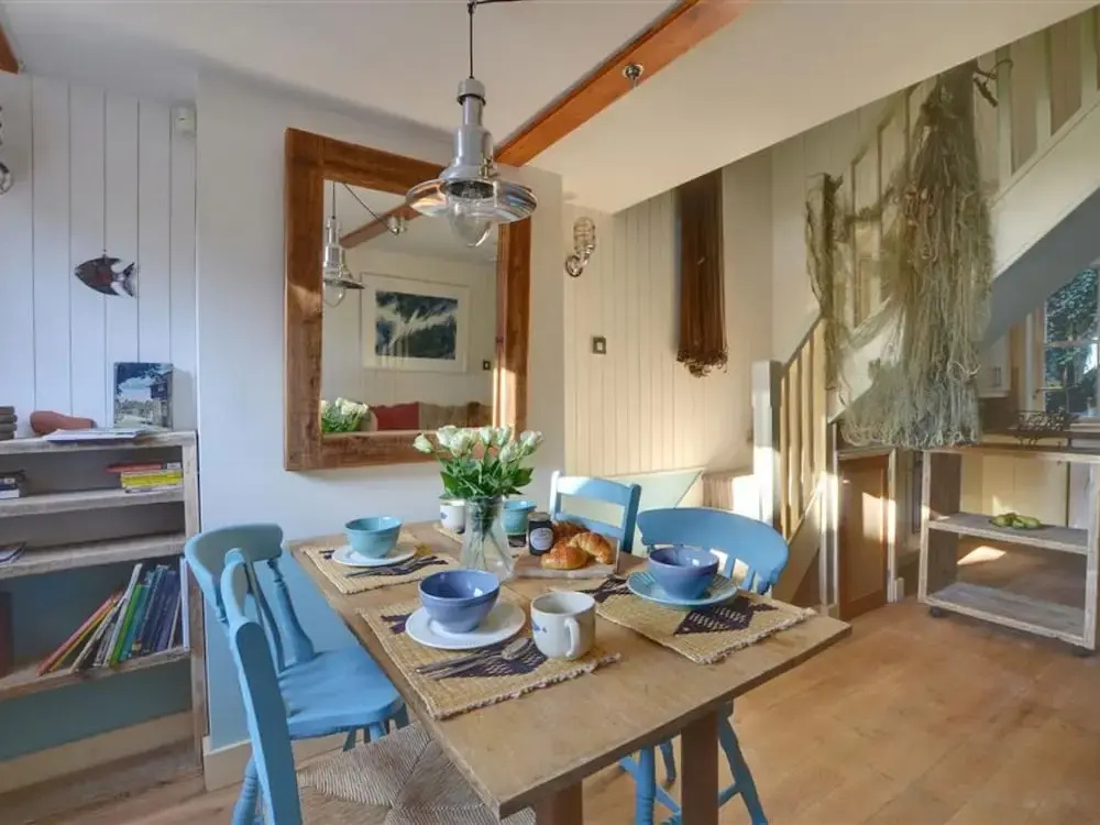 Modern Holiday Home in Hastings Kent With Garden