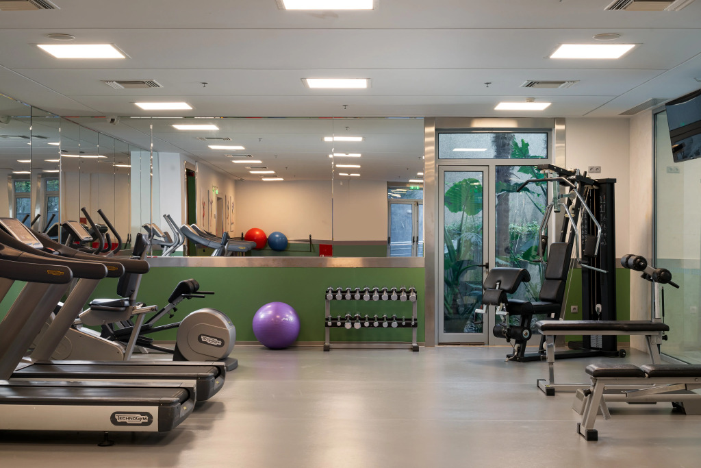 Holiday Inn Athens Attica Av, Airport W. by IHG