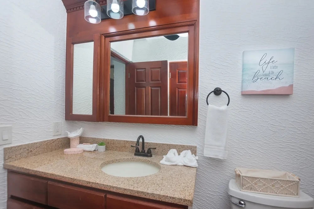 Pineapple Villa 442 condo