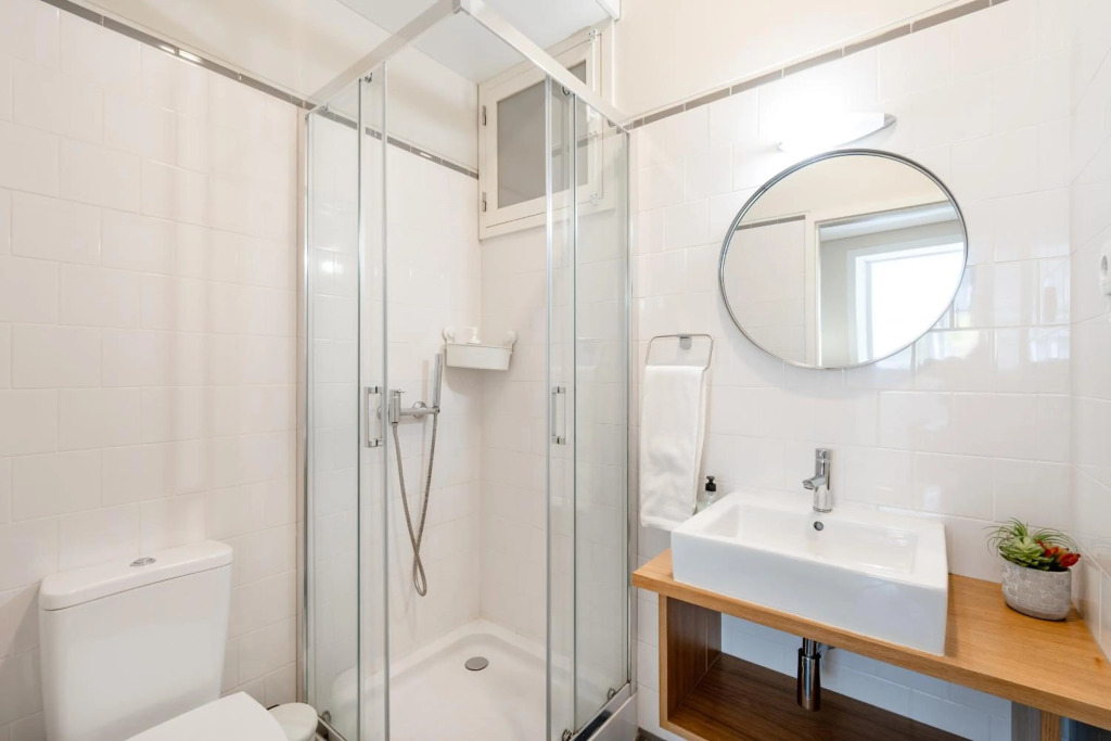 VIVA Three Magi Residence
