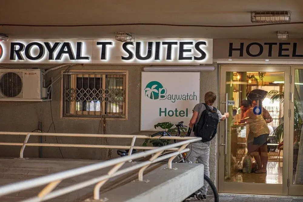 BayWatch Hotel