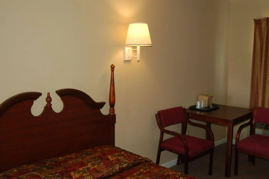 University Inn