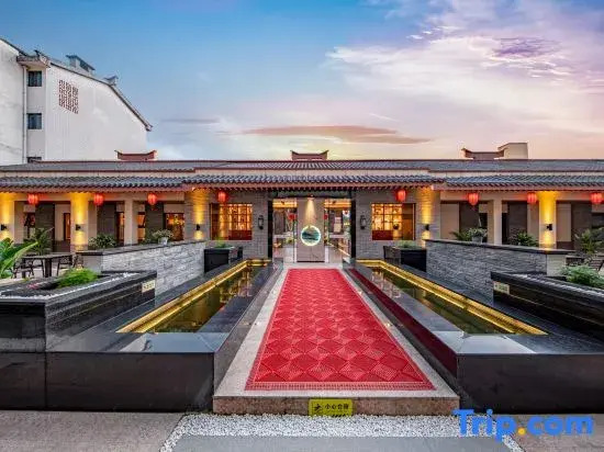 Gulan·Chiminglixiang Hotel