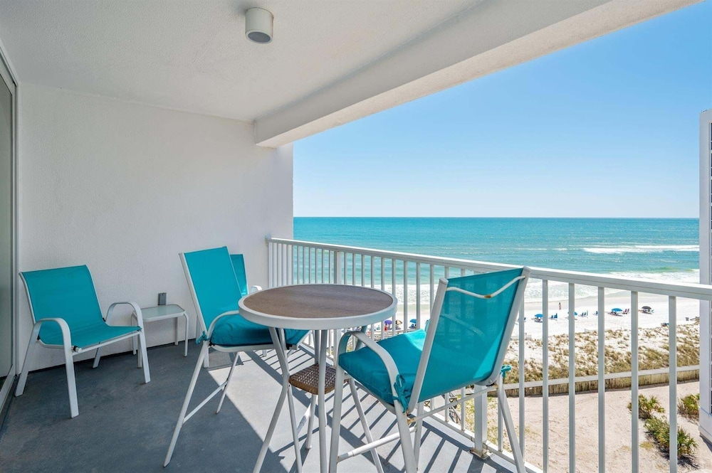 Shoreline Towers 1095 2 Bedroom Condo