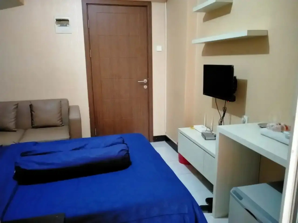 Cinere Resort Apartment by Celebrity Room