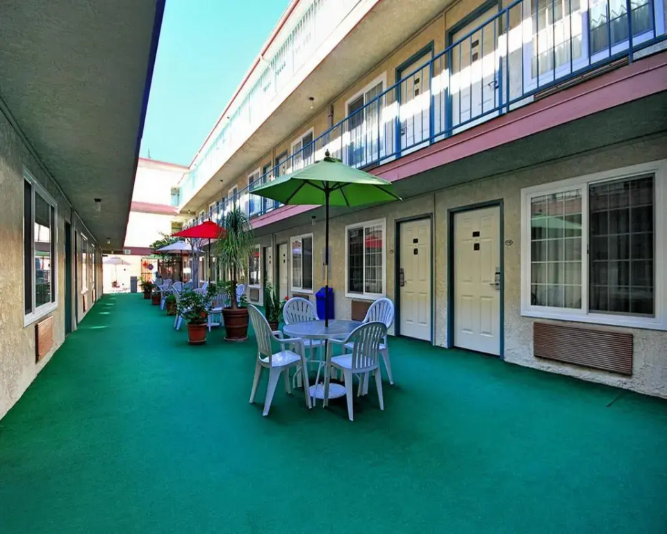 Comfort Inn Santa Monica - West Los Angeles