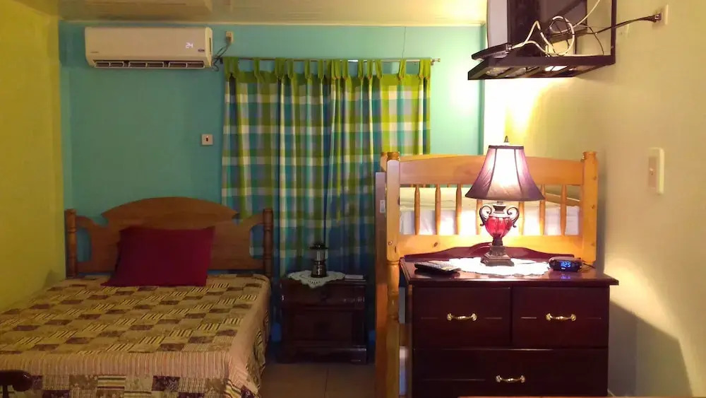 Abriannas Inn