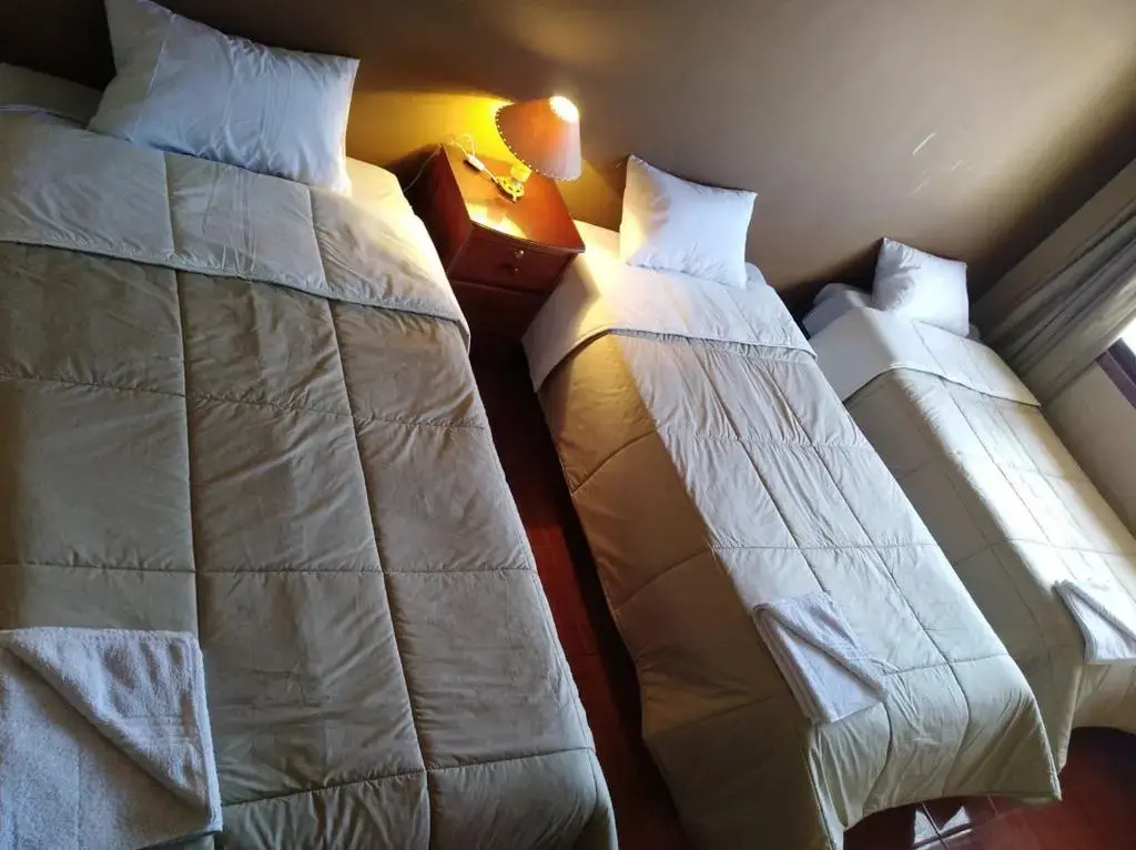Alejandros Hotel