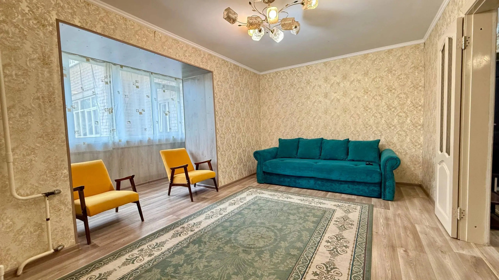 Квартира Трехкомнатная комфорт квартира в центре города Достык Молл, Арбат, Ленино