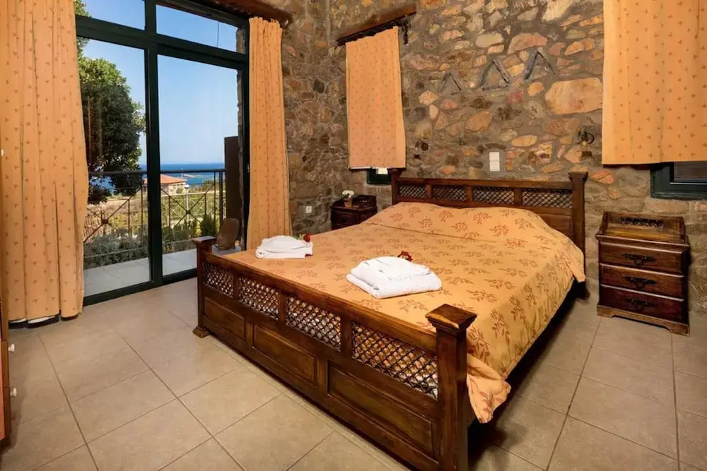 Luxury Villa Elafonisi Overlooking the sea 300 Meters Away With a Private Pool